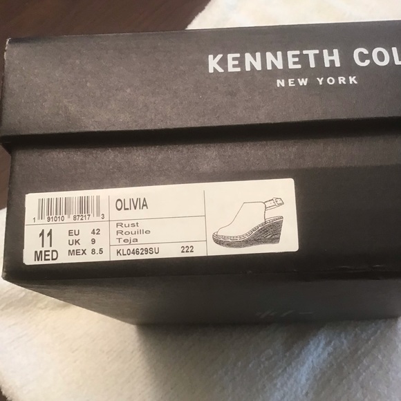 Kenneth Cole New York Wedge Sandals NIB Size 11 - Picture 4 of 4